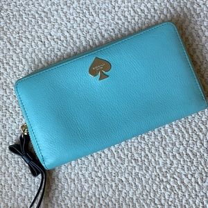 Kate Spade zip around wallet